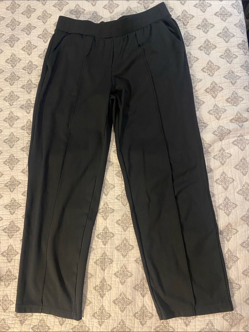 Mondetta Black Pull-On Straight-Leg Pants